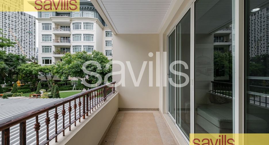 For rent 3 bedrooms condo in Sathon, Bangkok