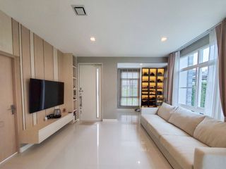 出售 4 卧室 独立屋 在 Lat Krabang, 曼谷