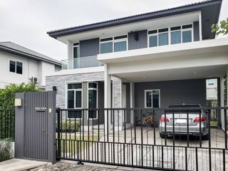 出售 4 卧室 独立屋 在 Lat Krabang, 曼谷