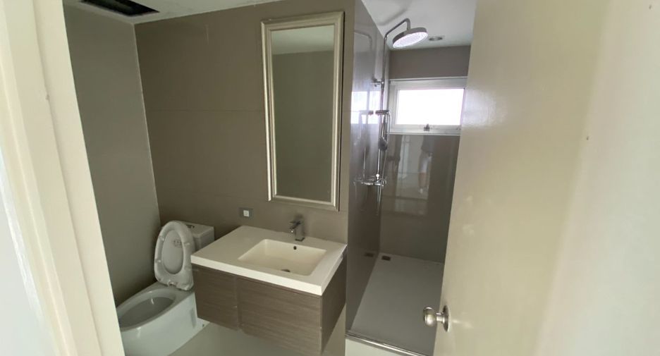 For rent and for sale 3 bedrooms condo in Pak Kret, Nonthaburi