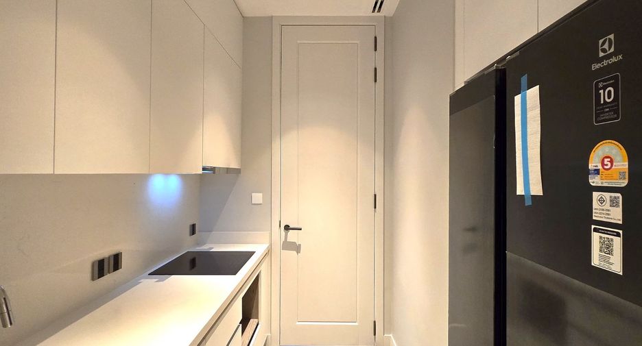 For rent and for sale 5 bedrooms condo in Sathon, Bangkok