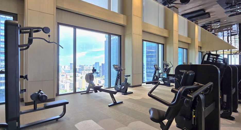 For rent and for sale 5 bedrooms condo in Sathon, Bangkok