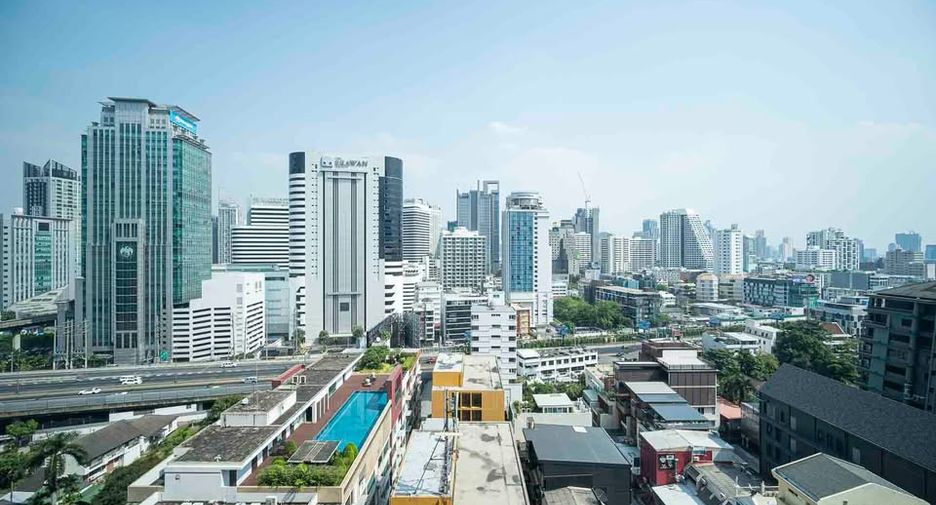 For rent 2 ベッドルーム condo in Pathum Wan, Bangkok
