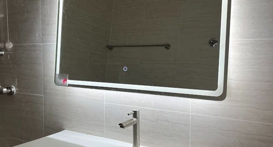 Reihenhaus zur Miete mit 5 Zimmer in Watthana, Bangkok