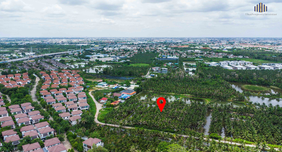 Terreno en venta en Bang Khun Thian, Bangkok