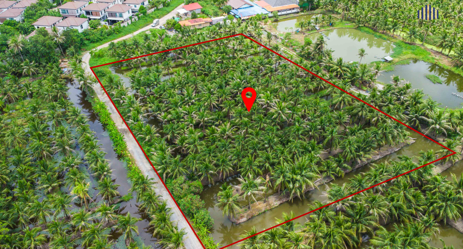 Terreno en venta en Bang Khun Thian, Bangkok