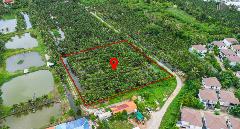 Terreno en venta en Bang Khun Thian, Bangkok