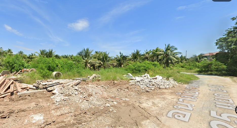 Terreno en venta en Bang Khun Thian, Bangkok