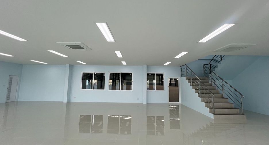 À louer entrepôt à Bang Phli, Samut Prakan