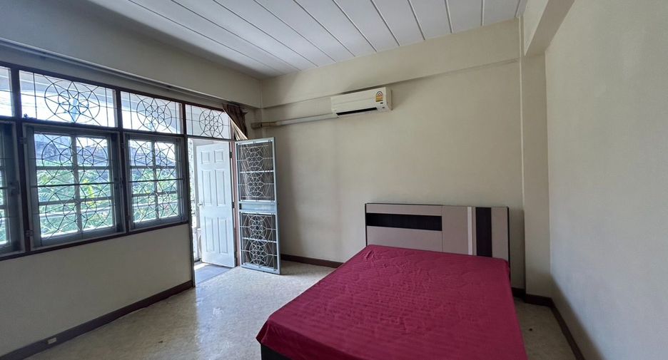 Продажа 2 спальни офис в Mueang Chon Buri, Чонбури