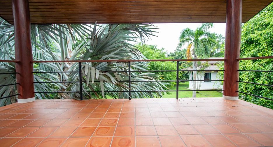 For sale 8 bedrooms house in Hang Dong, Chiang Mai