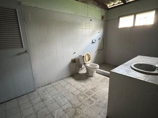 For rent retail Space in Khlong Toei, Bangkok