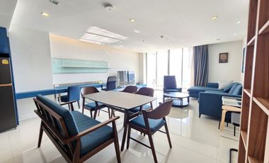 For rent 3 ベッドルーム condo in Sathon, Bangkok