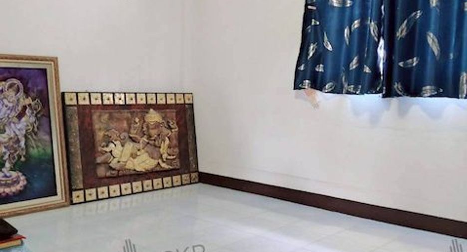 Продажа 1 кровать торговое помещение в Si Racha, Чонбури