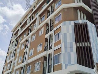 Condo en venta de 1 habitaciones en Si Racha, Chonburi