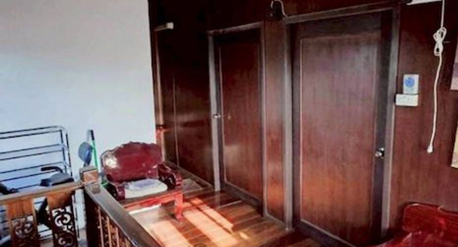 For sale 3 bedrooms house in Mueang Chachoengsao, Chachoengsao