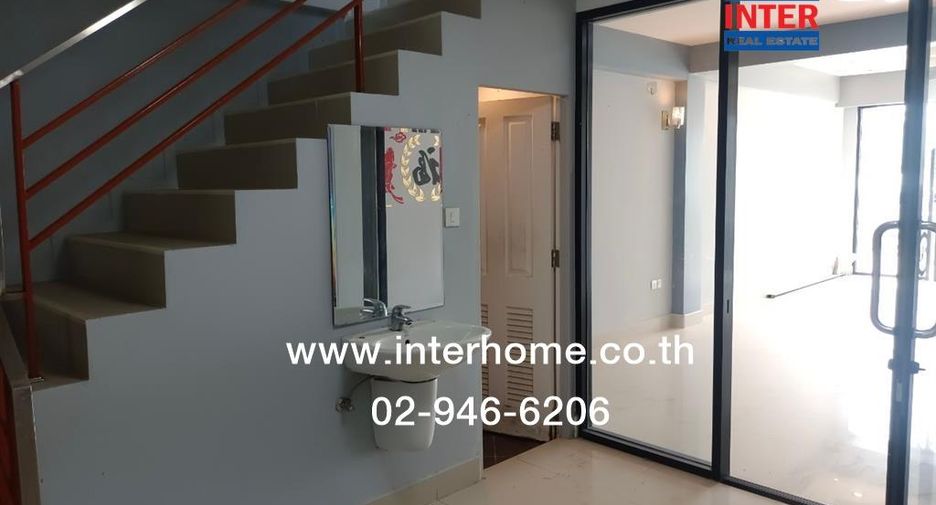 Gewerbefläche zum Kauf mit 4 Zimmer in Khlong Sam Wa, Bangkok