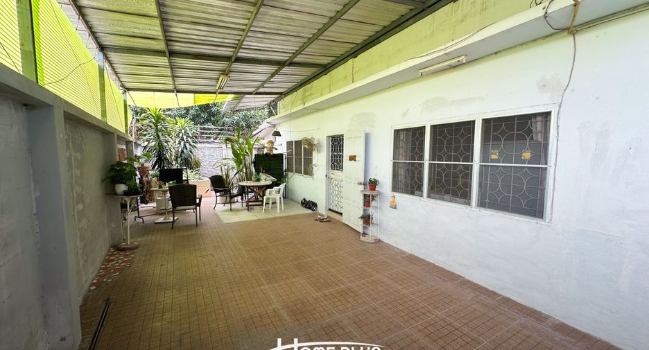 Terreno en venta en Khan Na Yao, Bangkok