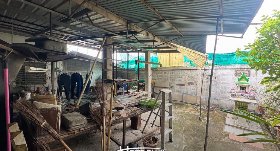 Terreno en venta en Khan Na Yao, Bangkok