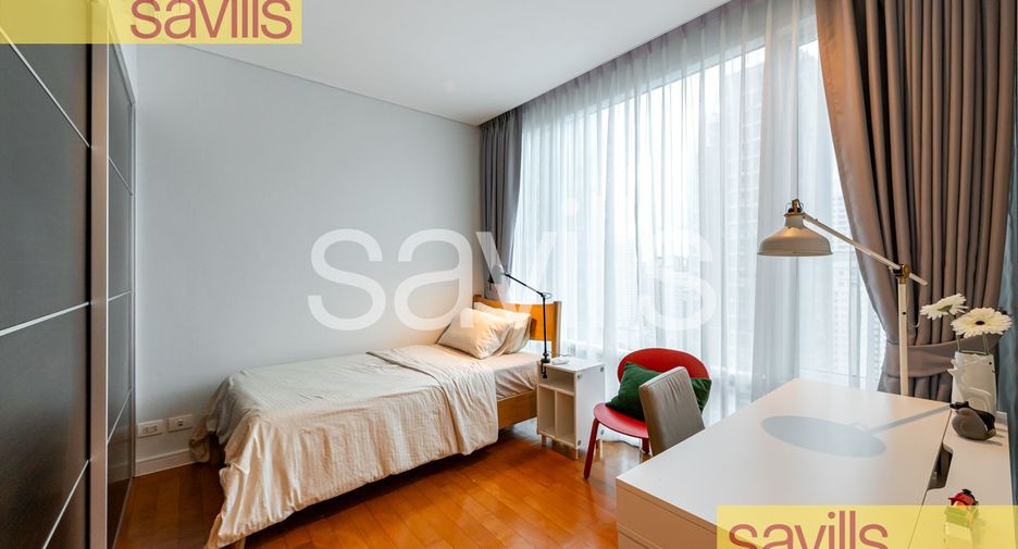 For rent 2 bedrooms condo in Khlong Toei, Bangkok