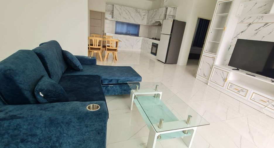 Villa en alquiler de 3 habitaciones en Bang Lamung, Chonburi