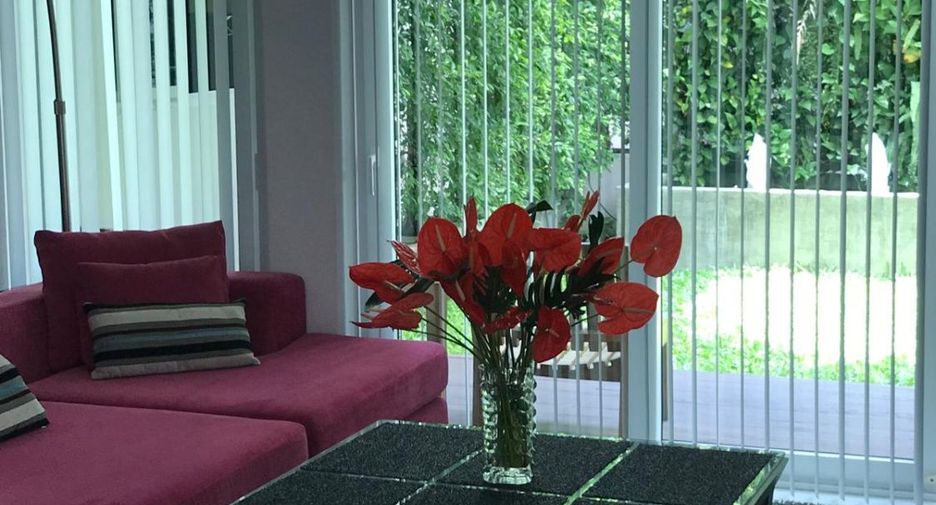 For sale 4 bedrooms house in Din Daeng, Bangkok
