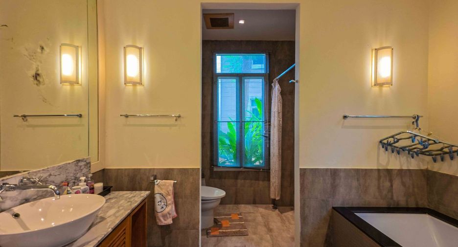 Condo en venta de 2 habitaciones en Cha Am, Phetchaburi
