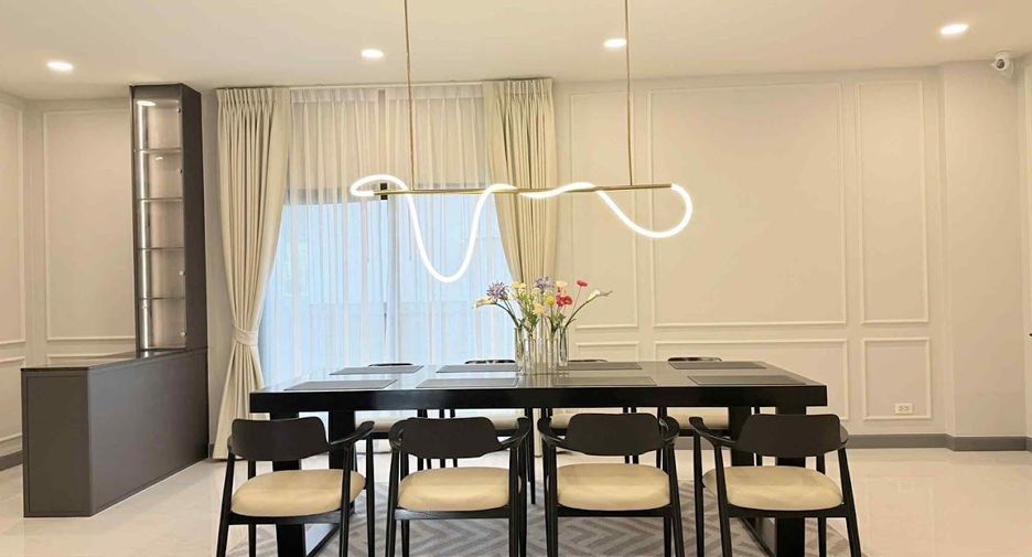 Haus zur Miete mit 5 Zimmer in Bang Phli, Samut Prakan