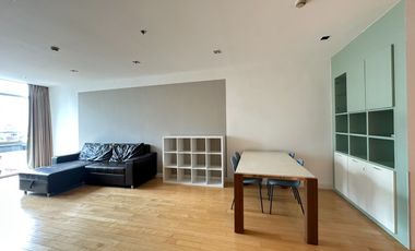 For rent 2 bedrooms condo in Pathum Wan, Bangkok