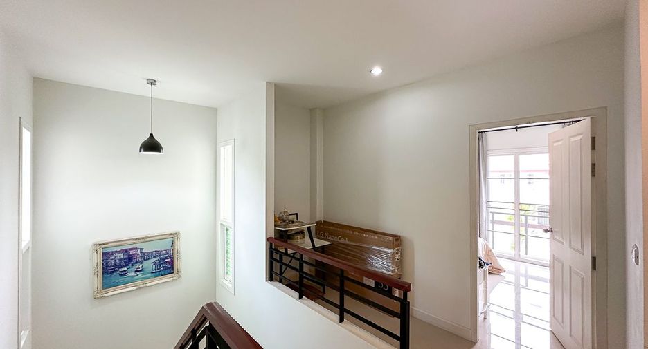 For rent 3 bedrooms house in Mueang Chiang Mai, Chiang Mai