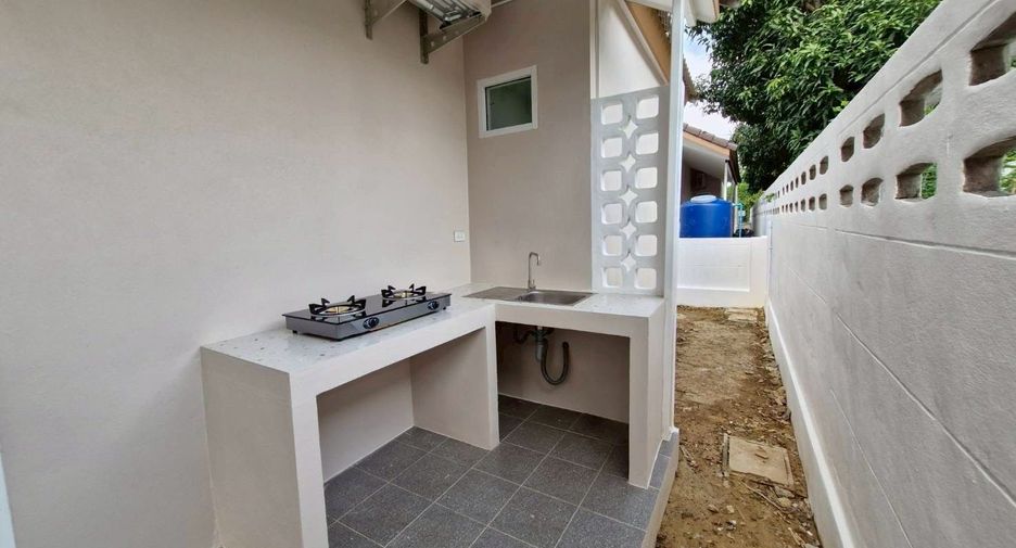 For rent 3 ベッドルーム house in Saraphi, Chiang Mai