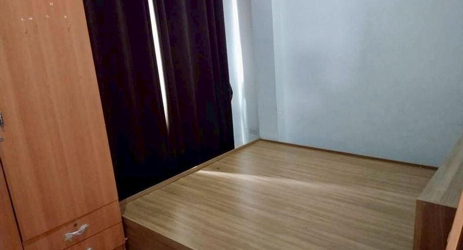 For rent 3 bedrooms house in Si Racha, Chonburi