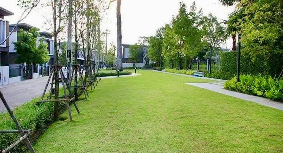 For rent 3 bedrooms house in Si Racha, Chonburi