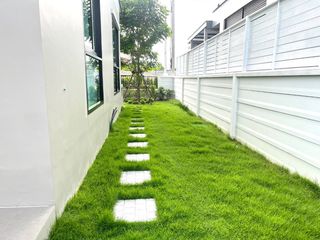 For sale 4 bedrooms house in Bang Sao Thong, Samut Prakan