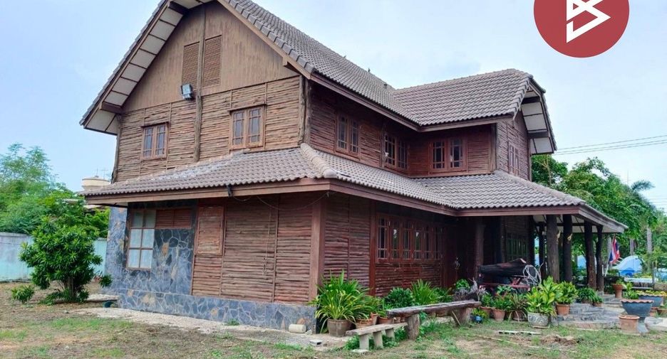 For sale studio house in Mueang Suphanburi, Suphan Buri
