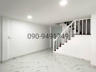Reihenhaus zur Miete mit 4 Zimmer in Lat Phrao, Bangkok