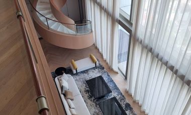 For sale 4 bedrooms condo in Khlong San, Bangkok