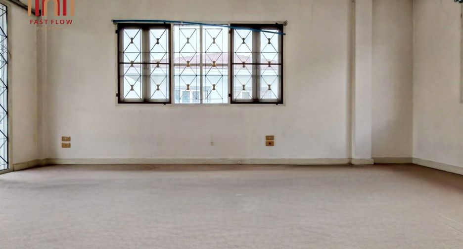 For sale 2 bedrooms house in Min Buri, Bangkok
