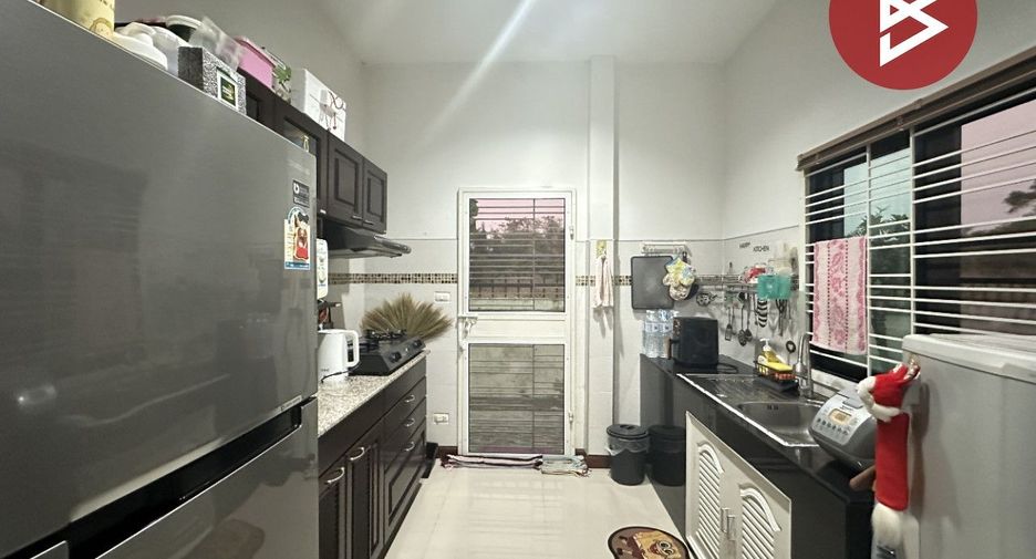 For sale 3 bedrooms house in Mueang Rayong, Rayong
