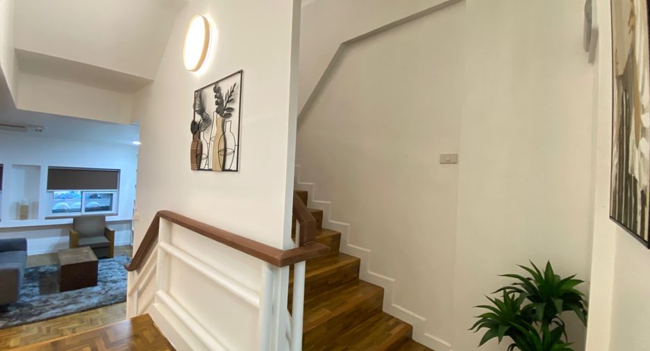 For sale 3 bedrooms townhouse in San Sai, Chiang Mai