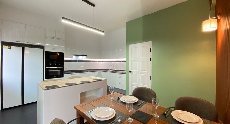 For sale 3 bedrooms townhouse in San Sai, Chiang Mai