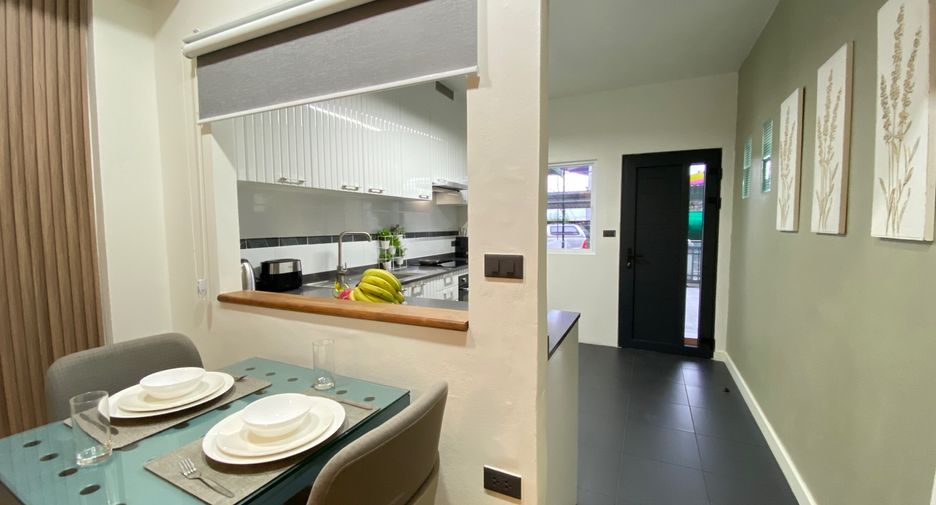 For sale 3 bedrooms townhouse in San Sai, Chiang Mai