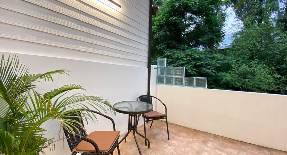 For sale 3 bedrooms townhouse in San Sai, Chiang Mai