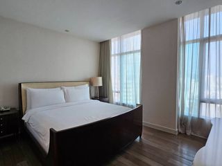 For rent 2 bedrooms condo in Pathum Wan, Bangkok