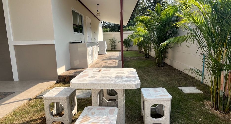 出租 3 卧室 独立屋 在 Bang Lamung, Chon Buri