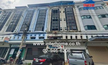 For rent 18 bedrooms retail Space in Wang Thonglang, Bangkok