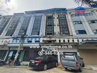 For rent 18 bedrooms retail Space in Wang Thonglang, Bangkok
