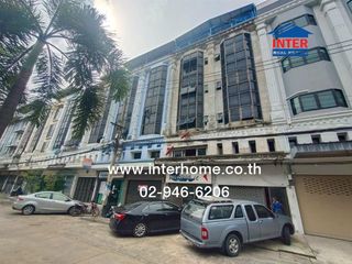 For rent 18 bedrooms retail Space in Wang Thonglang, Bangkok