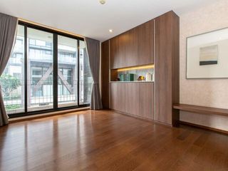 For rent and for sale 4 bedrooms condo in Sathon, Bangkok