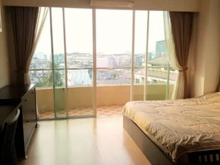 À louer 1 chambre condo à Si Racha, Chonburi